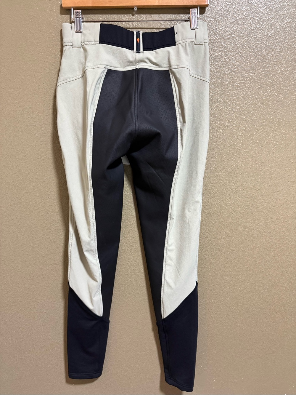 GripTek™ II Full Seat Riding Breech Sz Medium - Picture 3 of 12